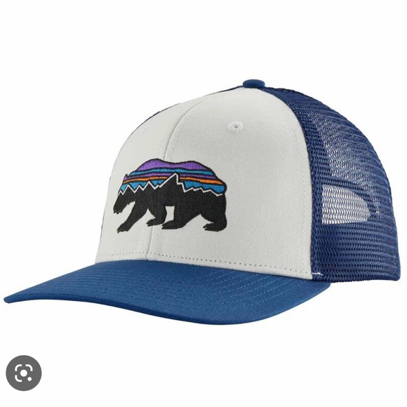 Patagonia Accessories - NWT Patagonia Fitz Roy Trucker Hat